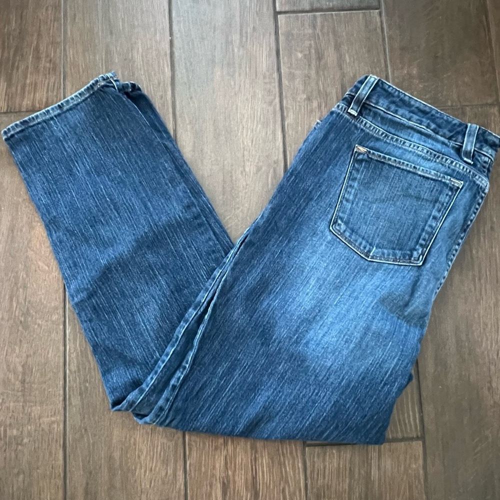 L.L. Bean Favorite Fit Straight Leg Medium Wash Jeans size 14 Reg